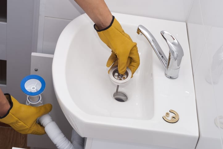 Tips for unclogging drains